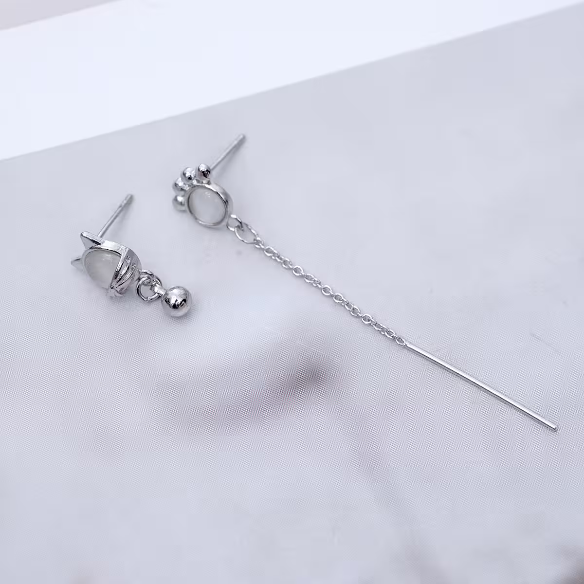 925銀針&times;貓眼石貓臉腳掌&times;不對稱吊墜耳環-第4張