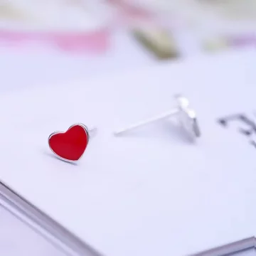 925銀針×愛心紅唇 ×不對稱耳針.avif