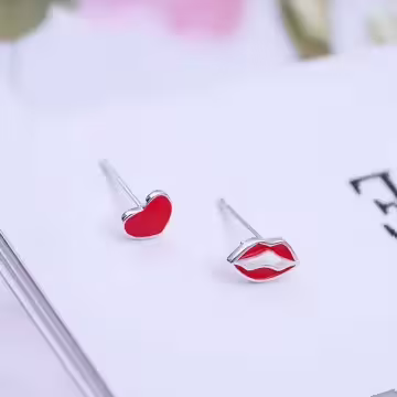 925銀針×愛心紅唇 ×不對稱耳針