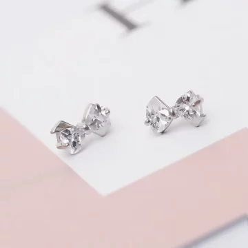 925銀針×晶鑽蝴蝶領結×耳針.avif
