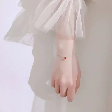 925銀飾×甜美紅心鈴鐺×手鍊.avif