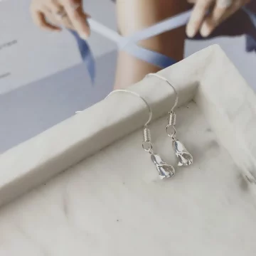 925銀針× 花苞待放×耳勾.avif