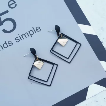 雙層菱形酷黑金屬×吊墜耳環.avif