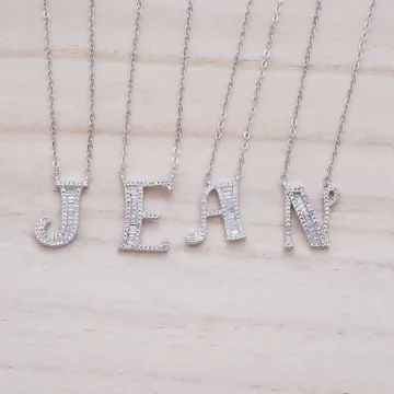 英文字母閃鑽×項鍊×N.avif
