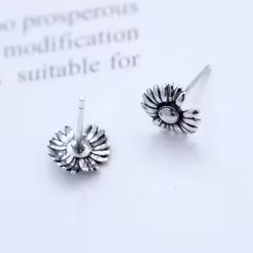 925銀針×復古雛菊小花×耳針