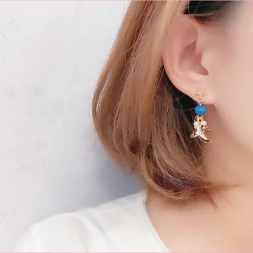浮雲仙鶴&times;不對稱吊墜耳環.avif