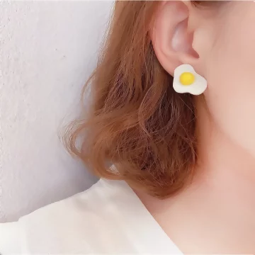 荷包蛋×耳環.avif
