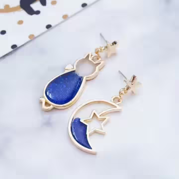 藍色亮片貓咪星月×不對稱吊墜耳環