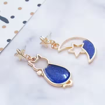 藍色亮片貓咪星月×不對稱吊墜耳環