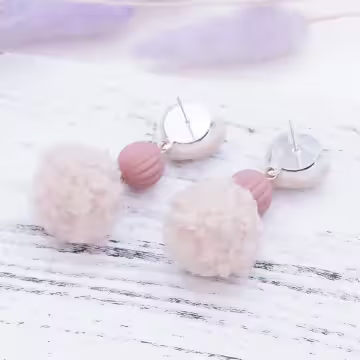植絨愛心燈籠毛球×吊墜耳環