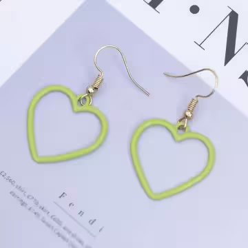 綠色極簡鏤空愛心×吊墜耳勾