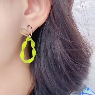 扭結綠圈圈愛心×吊墜耳環