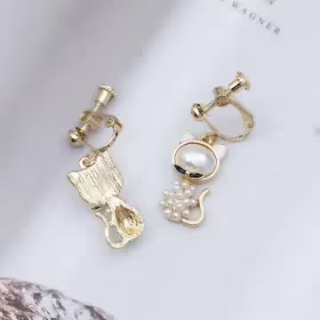 白珍珠小貓咪×螺旋耳夾