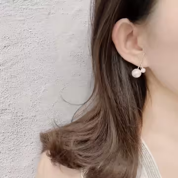 二顆交叉珍珠×蚊香盤U型耳夾