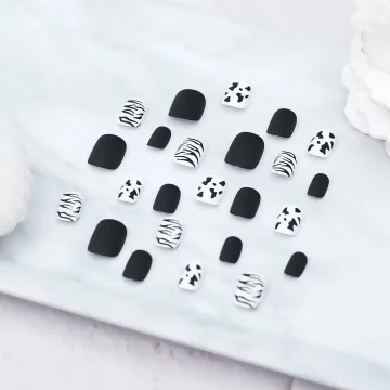經典動物皮紋霧面×穿戴式手指甲片×二十四入 .avif