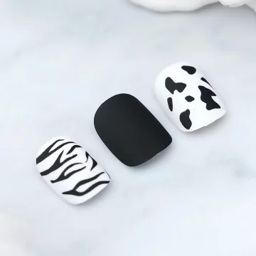 經典動物皮紋霧面×穿戴式手指甲片×二十四入 .avif