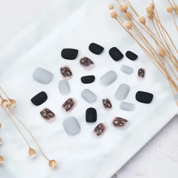 黑灰迷煙金蔥霧面×穿戴式手指甲片×二十四入 .avif