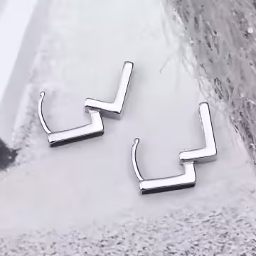 黑線條四方塊×耳扣