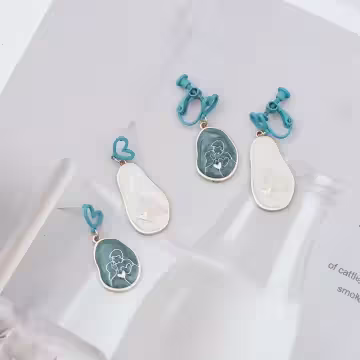 我的戀人撞色愛心×不對稱螺旋耳夾