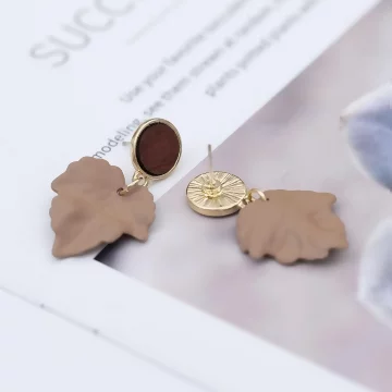 楓葉圓木片×吊墜耳環.avif