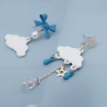 白雲藍雨蝴蝶結×不對稱吊墜耳環