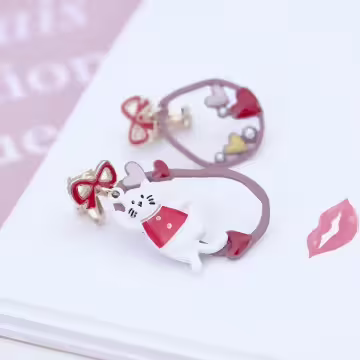 領結愛心小貓×不對稱三角耳夾