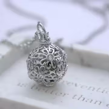 繡花球×薰香火山石×長項鍊