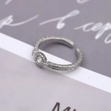 925銀飾×O字圓環晶鑽×開口戒指.avif