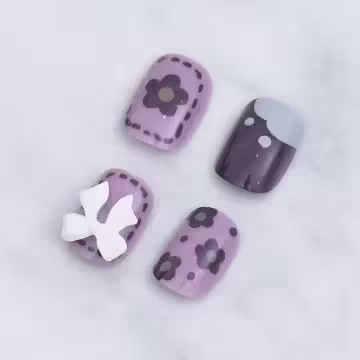漾紫滿花白蝴蝶結亮面×穿戴式手指甲片×二十四入