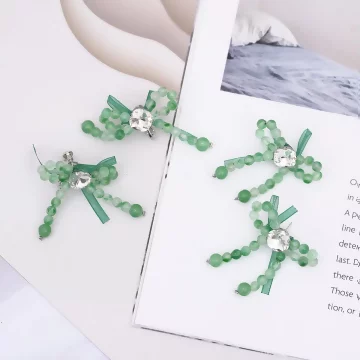 綠琉璃蝴蝶結×螺旋耳夾.avif