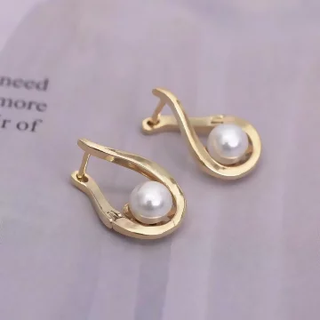 皎白明珠×耳扣.avif