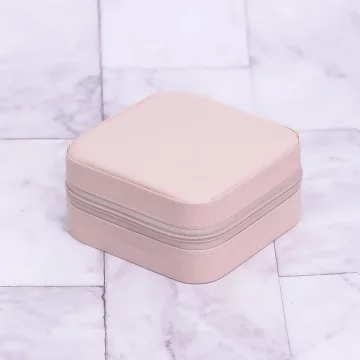 細紋皮革×拉鍊飾品盒×嫩粉.avif