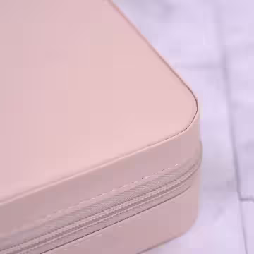 細紋皮革×拉鍊飾品盒×嫩粉