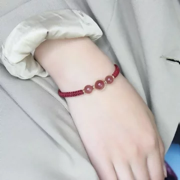 桃花草莓晶×拉繩手鍊.avif