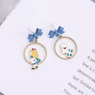 愛麗絲的下午茶時間×不對稱吊墜耳環.avif