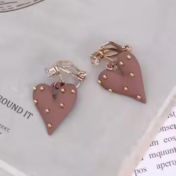 金色波點愛心×三角耳夾