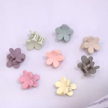 花朵造型小抓夾×五十套件髮夾組.avif