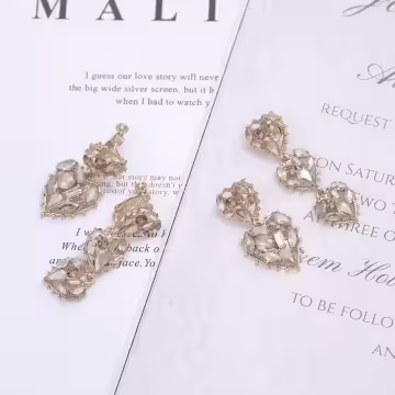 超閃愛心×不對稱吊墜耳環