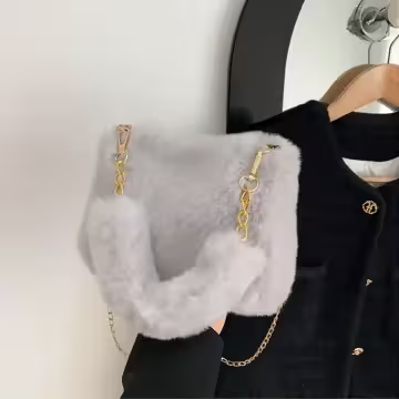 手提小巧毛絨絨×鍊條斜背包×淺灰
