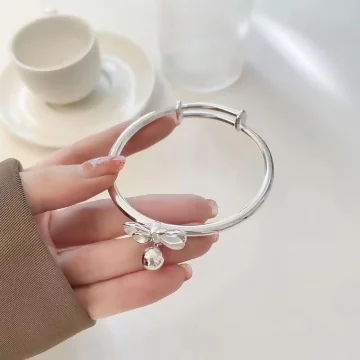 925銀飾×蝴蝶領結小鈴鐺×調節手環.avif