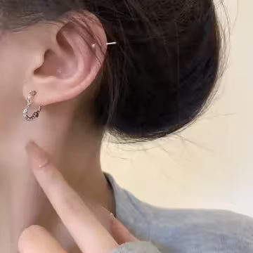 925銀針×肌理紋愛心×耳扣