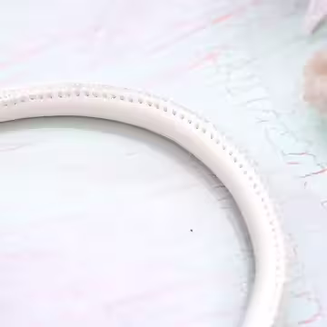 單色簡約皮革×手機腕帶掛繩×白色