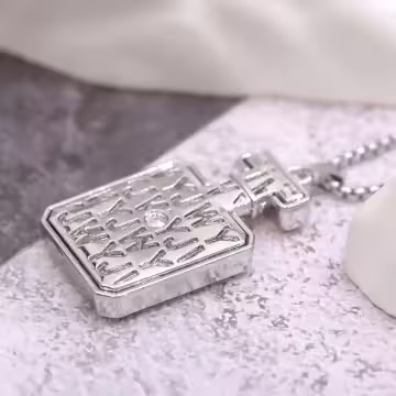 5號香水×中性長項鍊