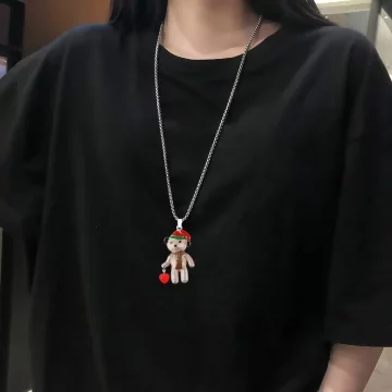 聖誕小熊×中性長項鍊.avif