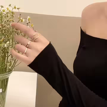 金色線條不規則珍珠×三套件戒指組