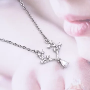 925銀飾×梅花鹿×鎖骨項鍊.avif