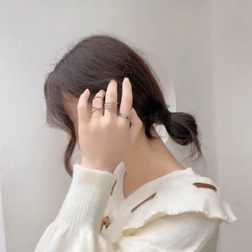 多層螺旋彈簧×六套件戒指組 .avif