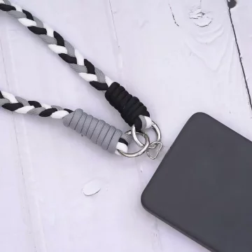 撞色麻花辮×手機斜背雙勾掛繩×灰粉.avif