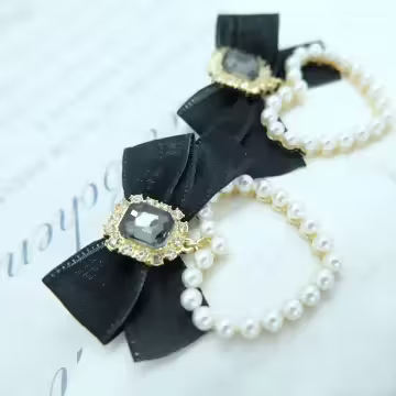 黑緞面領結珍珠愛心×吊墜耳環