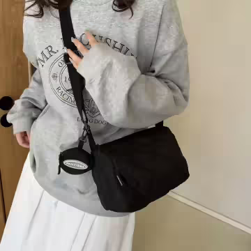 菱格紋枕頭包(附零錢包)×斜背包×黑色